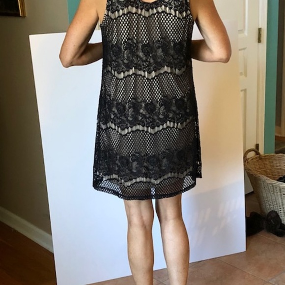 Black Lacey dress - Picture 2 of 4